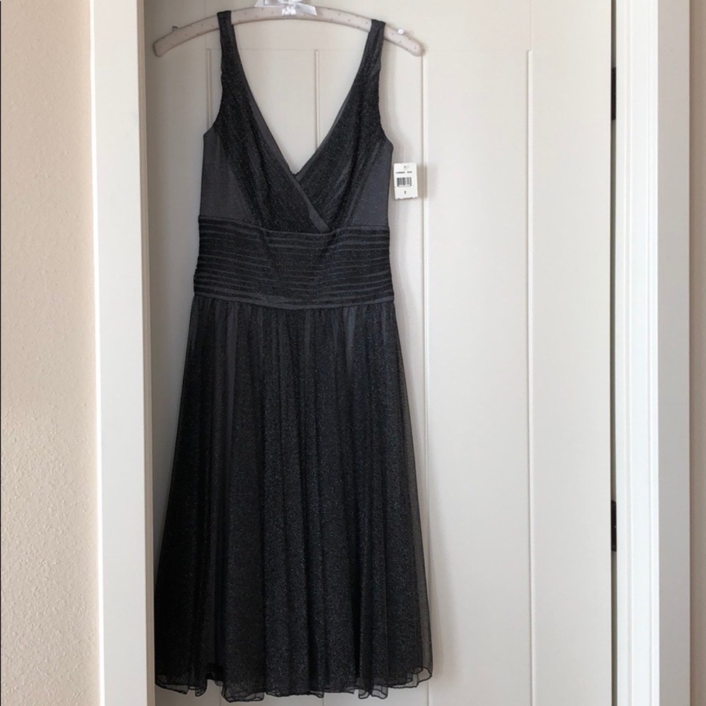 Beautiful new Tadashi metallic dress